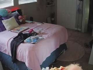 voyeurcam-house-charleys-room