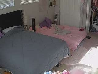 voyeurcam-house-charleys-room