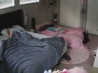 voyeurcam-house-charleys-room