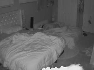 voyeurcam-house-charleys-room
