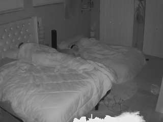 voyeurcam-house-charleys-room
