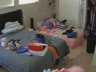 voyeurcam-house-charleys-room