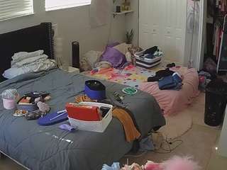 voyeurcam-house-charleys-room