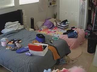 voyeurcam-house-charleys-room