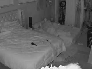 voyeurcam-house-charleys-room
