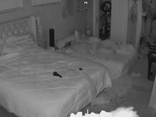 voyeurcam-house-charleys-room
