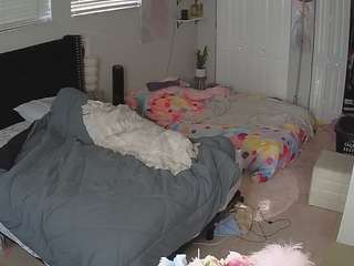 voyeurcam-house-charleys-room