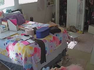 voyeurcam-house-charleys-room