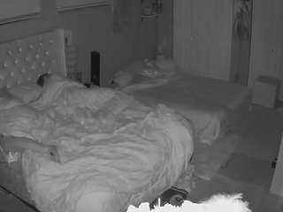 voyeurcam-house-charleys-room