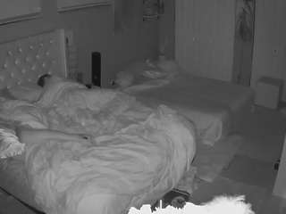 voyeurcam-house-charleys-room