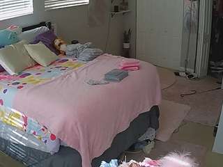 voyeurcam-house-charleys-room