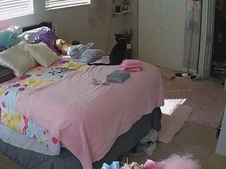 voyeurcam-house-charleys-room