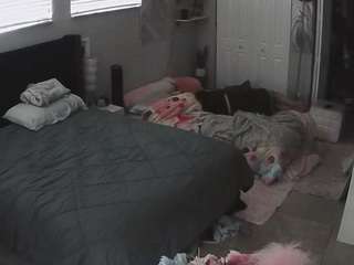 voyeurcam-house-charleys-room