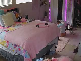 voyeurcam-house-charleys-room