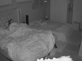 voyeurcam-house-charleys-room