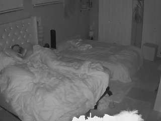 voyeurcam-house-charleys-room