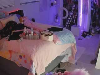 voyeurcam-house-charleys-room