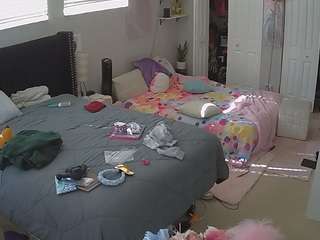 voyeurcam-house-charleys-room