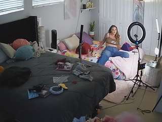 voyeurcam-house-charleys-room