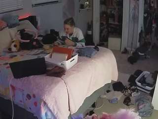 voyeurcam-house-charleys-room