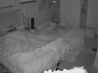 voyeurcam-house-charleys-room