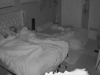 voyeurcam-house-charleys-room's CamSoda show and profile