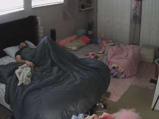 voyeurcam-house-charleys-room