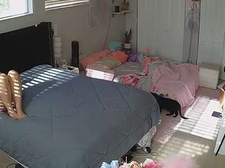 voyeurcam-house-charleys-room