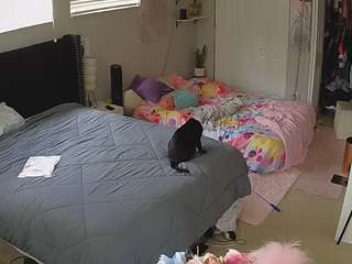 voyeurcam-house-charleys-room