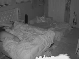 voyeurcam-house-charleys-room