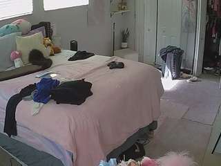 voyeurcam-house-charleys-room