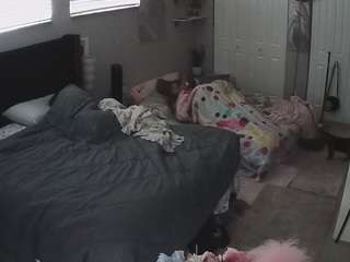 voyeurcam-house-charleys-room