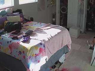 voyeurcam-house-charleys-room