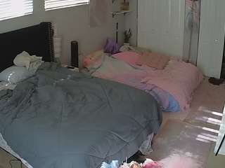 voyeurcam-house-charleys-room