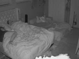 voyeurcam-house-charleys-room