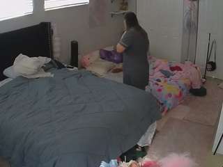 voyeurcam-house-charleys-room