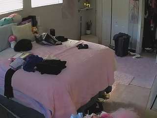 voyeurcam-house-charleys-room