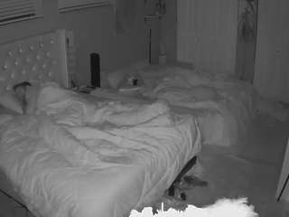 voyeurcam-house-charleys-room