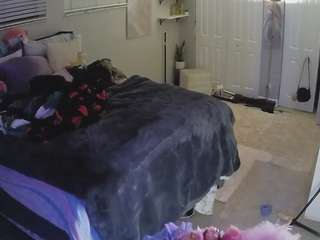 voyeurcam-house-charleys-room