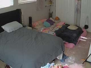 voyeurcam house charleys room