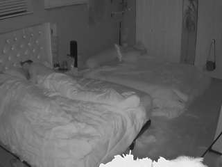 voyeurcam-house-charleys-room
