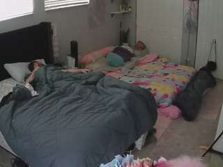 voyeurcam-house-charleys-room