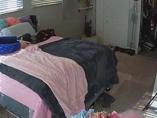 voyeurcam-house-charleys-room