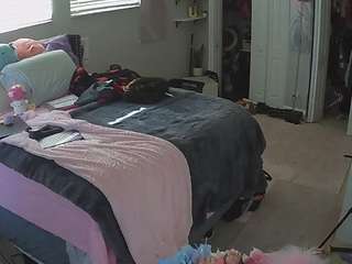 voyeurcam-house-charleys-room