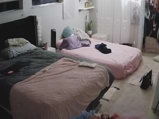 voyeurcam-house-charleys-room