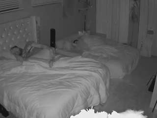 voyeurcam-house-charleys-room