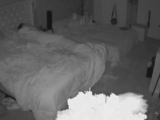 voyeurcam-house-charleys-room webcam model