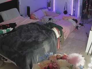 voyeurcam-house-charleys-room