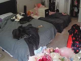voyeurcam-house-charleys-room