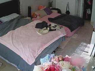 voyeurcam-house-charleys-room